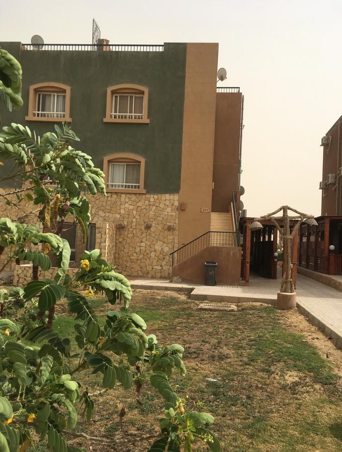 Chalet Marina Wadi Degla Families Only Pool View 2Nd Floor 6 Adults アインソフナ エクステリア 写真